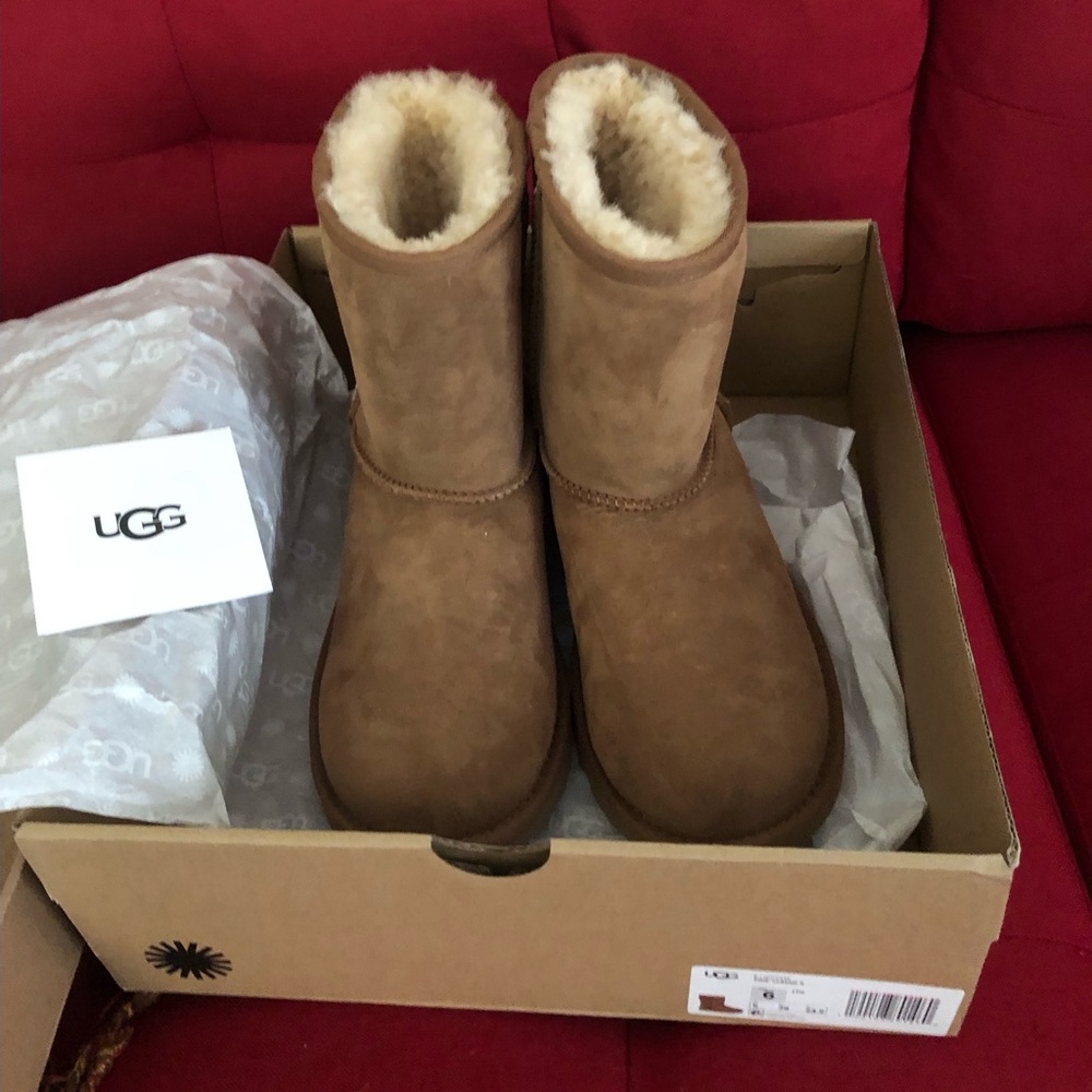 Ugg Classic II Short Boots